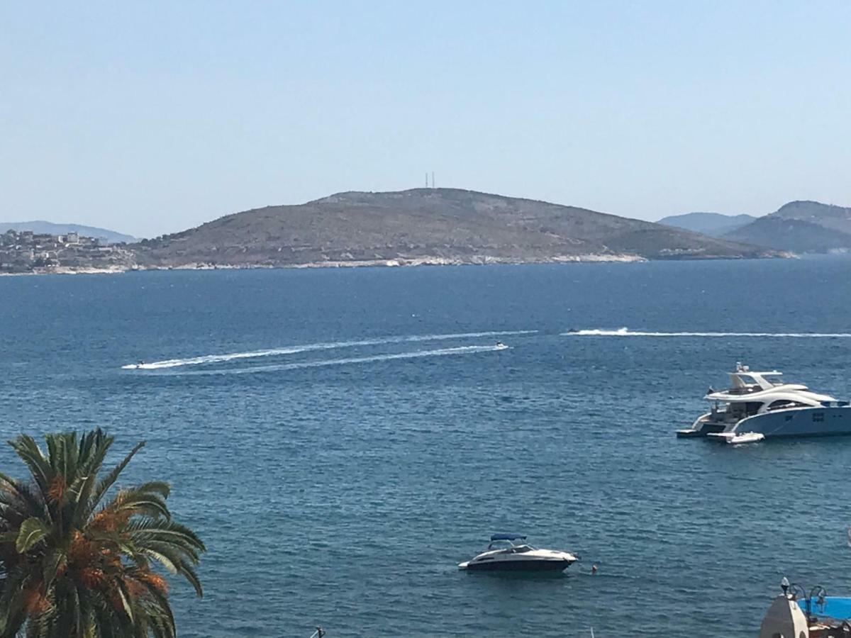 Sea View Apartment Saranda Dış mekan fotoğraf